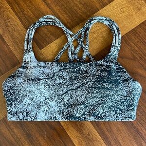 ATHLETA GAP STRAPPY SPORTS BRA - BLACK AND TAN PRINT - SIZE XS